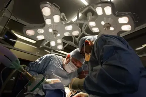 HHS moves to decertify organ procurement group over patient safety failures