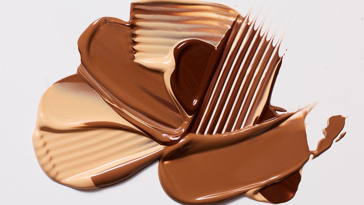 The Concealer Drama Between YISE and Bobbi Brown's Jones Road, Explained